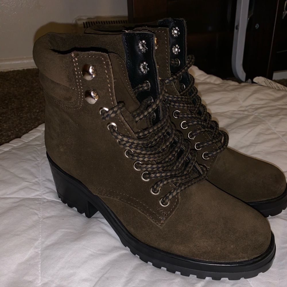 Women’s Boots